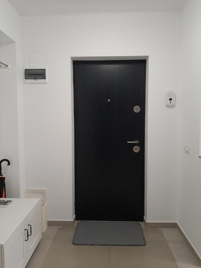 דירות קלוז'-נאפוקה Light House מראה חיצוני תמונה